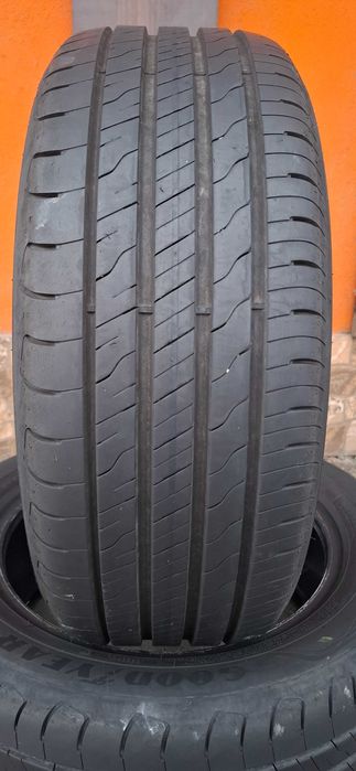 2бр. 205/55/16 Goodyear 7.2mm грайфер, дот 22г. Безплатен монтаж