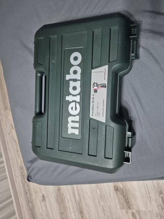 Шуруповёрт Metabo