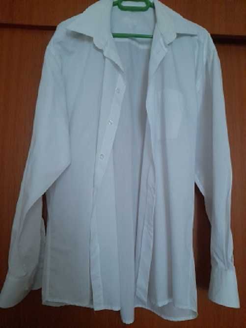 Camasi de calitate marimea XL ca noi