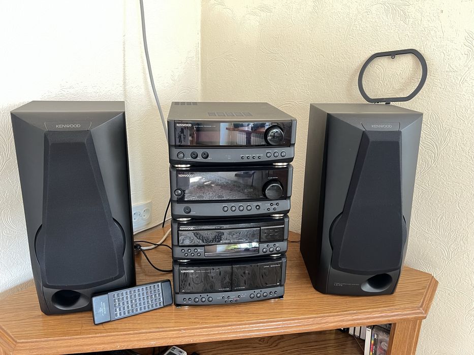 Музыкальный центр Kenwood