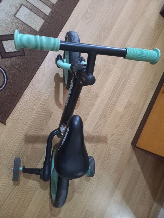 Продавам детско баланс колело 3в1