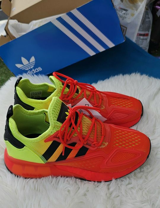 Adidas оригинални дамски сникърси нови 38/3