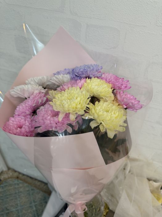 Продам свежие цветы.