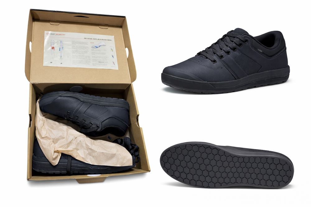 Specialized 2FO DH Flat – Dark Navy (нови, в кутия)