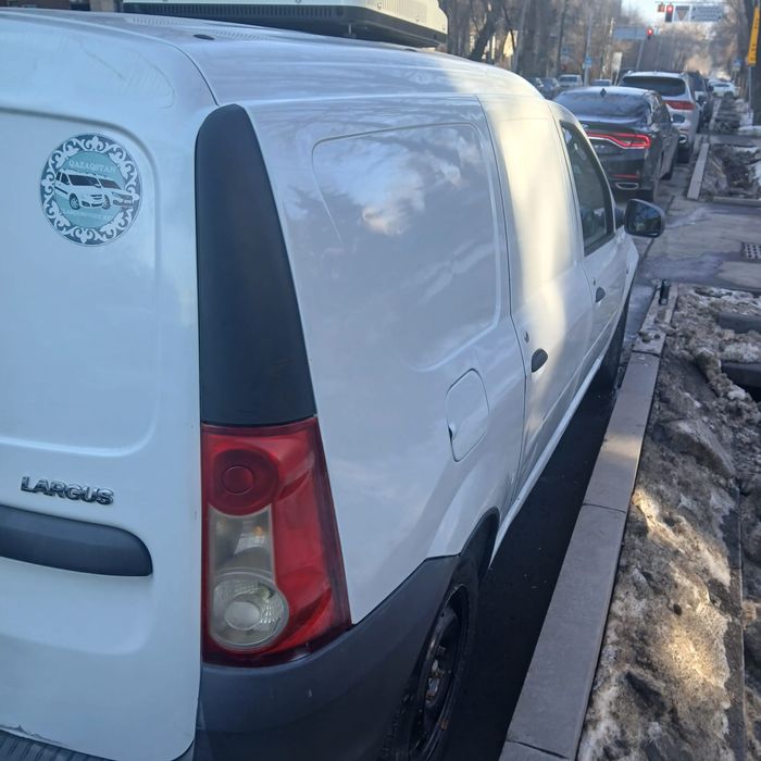 Лада ларгус 2015 года