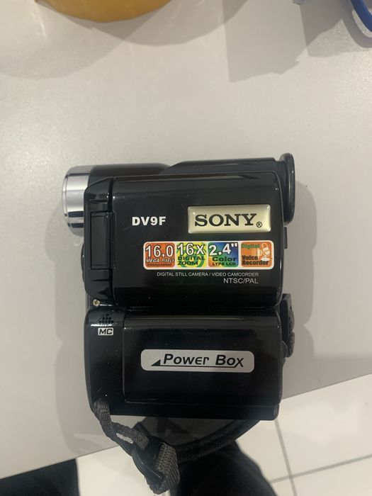 Видео камера SONY