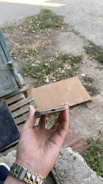 iPhone 15 Pro, 256GB