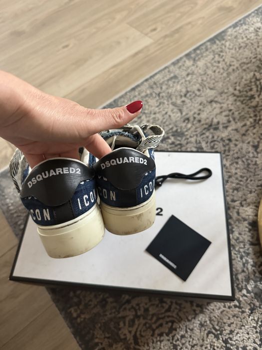 Оригинални дамски кецове Dsquared,добро състояние