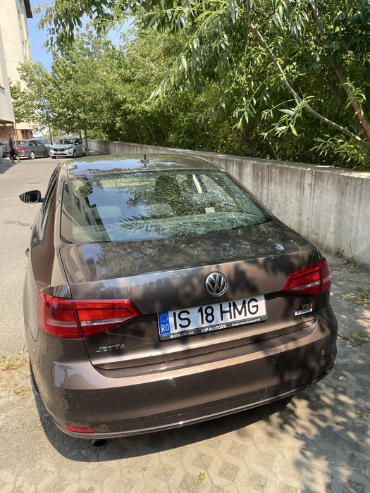 Volkswagen Jetta 2015 1.2 tsi comfortline