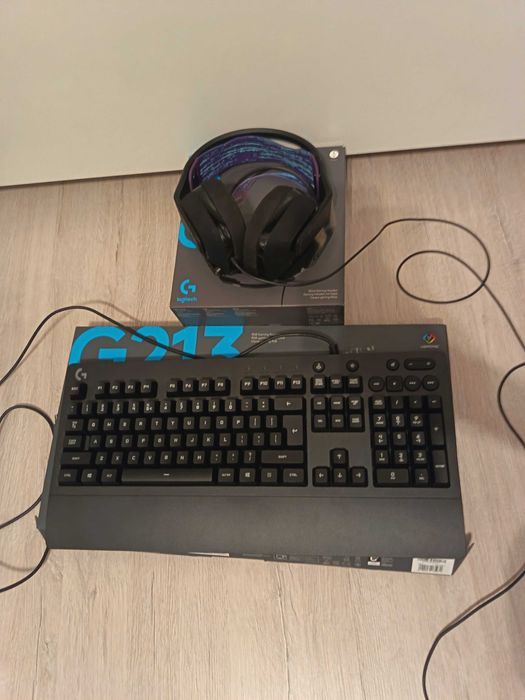 Клавиатура и мишка Logitech