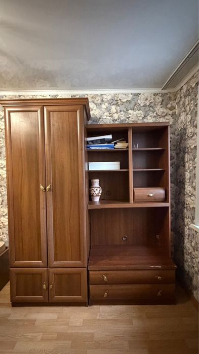 Продается Шкаф и тумба