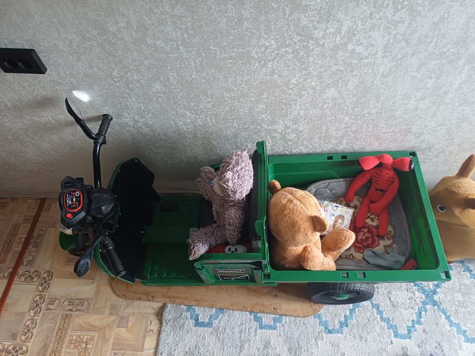 Муравейник машина с прицепом