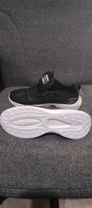 Кроссовки мужские летние