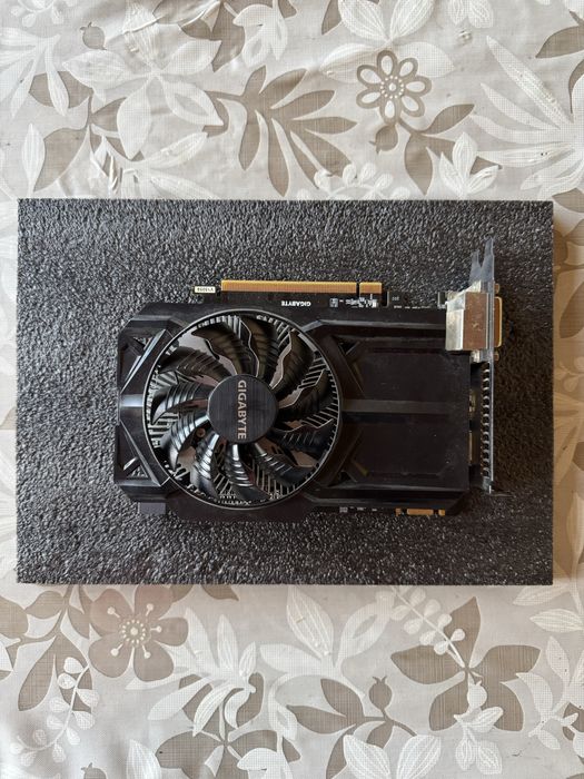 Видеокарта GIGABYTE GTX 950