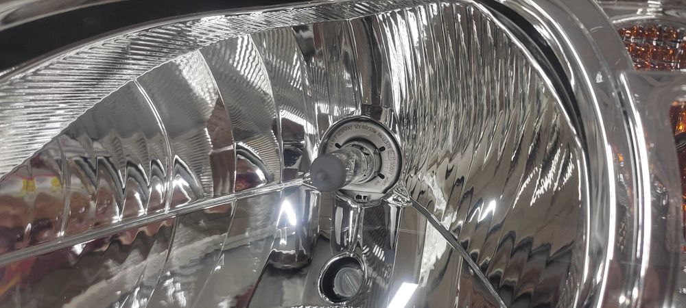 Фары на ларгус оригинал