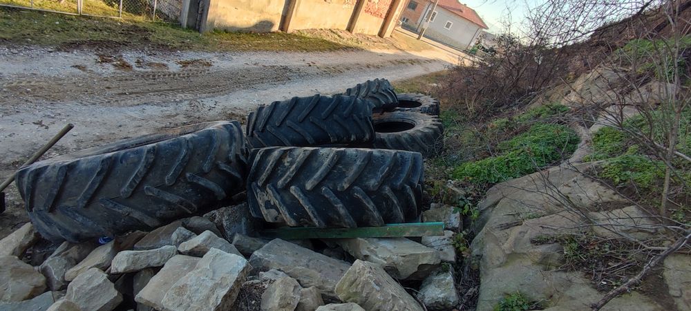 Гумa 600/70/30 1бр