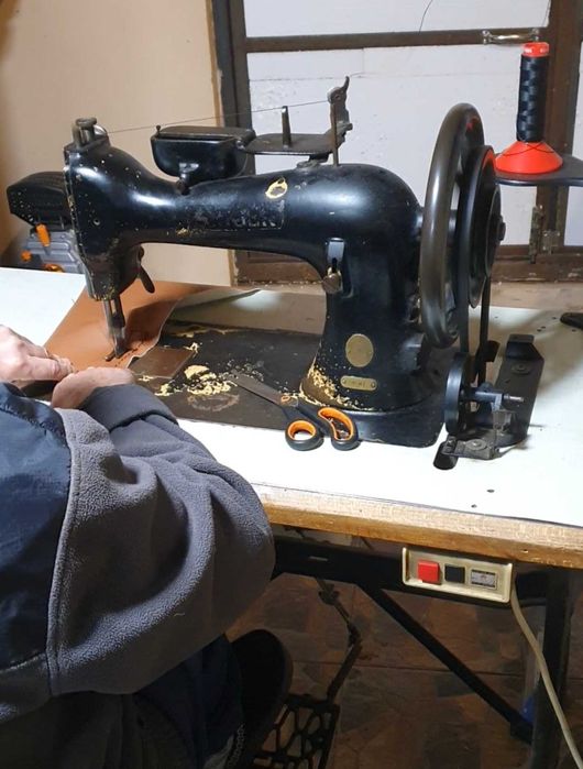 Masina Industriala de cusut, Singer