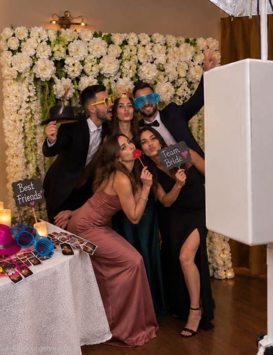 Cabina foto / photobooth / nunta / botez / petrecere