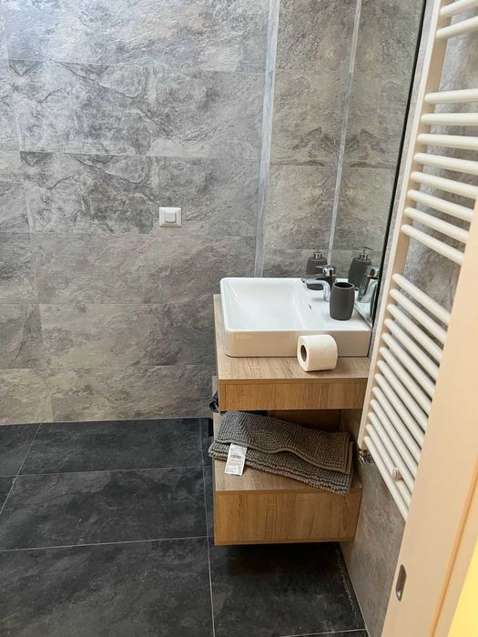 Apartament două camere de închiriat în București (zona Unirii)