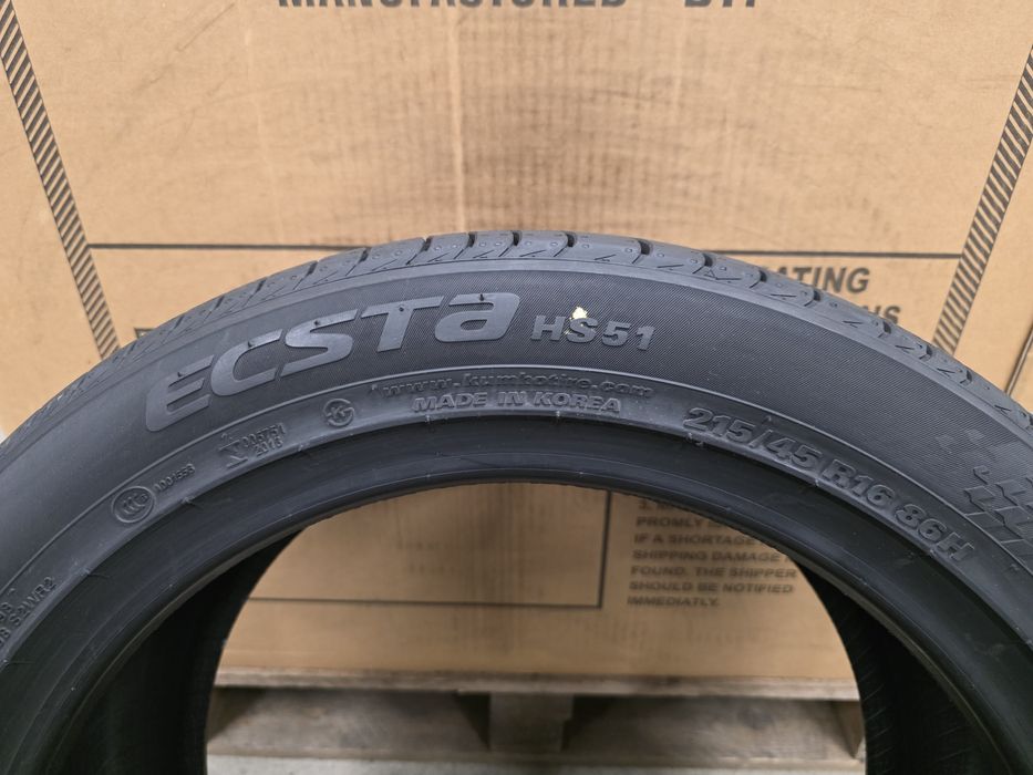 215/45/16 86H 4бр.KUMHO ECSTA-Made in KOREA-Rim protector