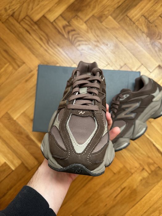 New Balance 9060 Mono Cortado
