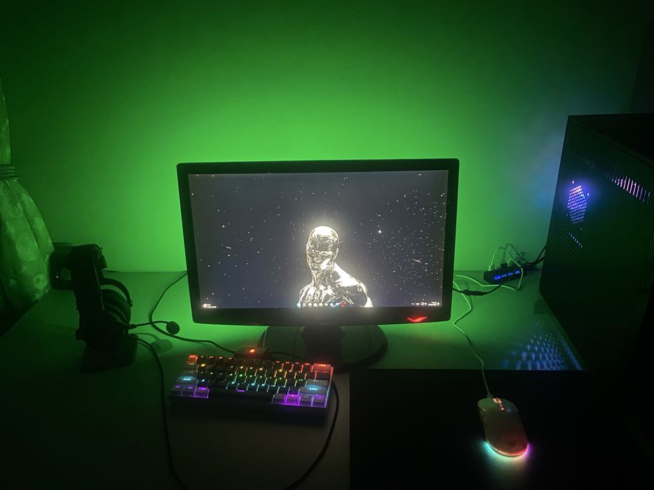 Продаю пк для учёбы и игры