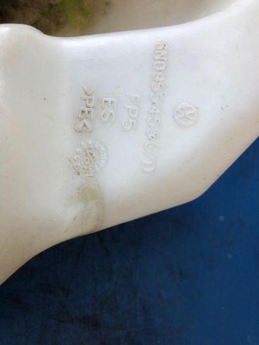 vas lichid parbriz vw lupo 2003