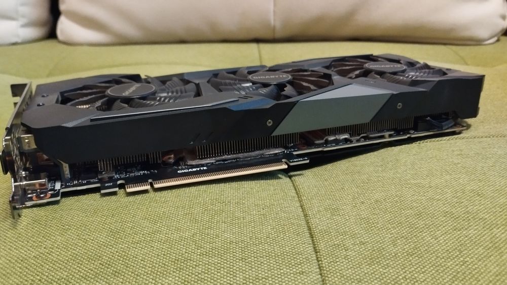 Placa video gigabyte GeForce 2080ti