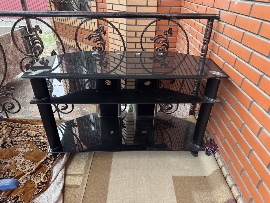 Тумба для телевизора