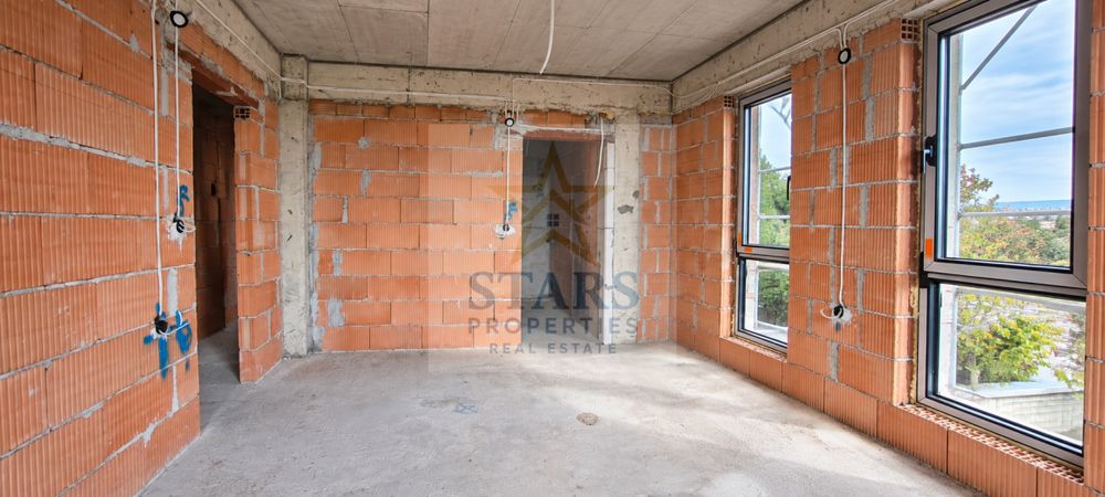 Продава се Къща в Варна, м-т Сълзица - 147 кв.м за 2041 €/кв.м - Снимка #13