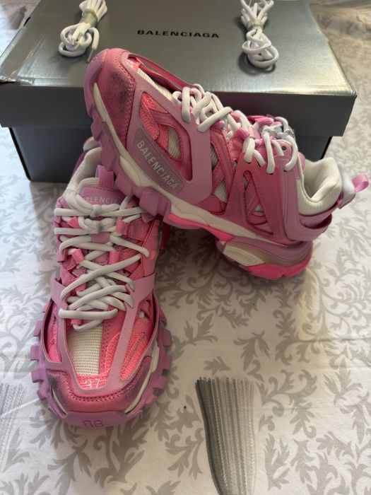 Balenciaga Track