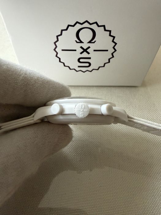 Omega x Swatch Mission to the Moonphase Snoopy