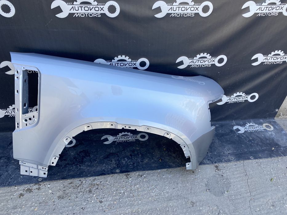 Aripa dreapta fata Land Rover Defender 2021