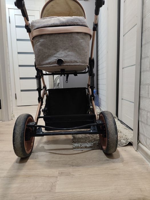 Продается коляска