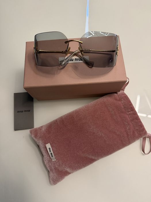 Слънчеви очила Miu miu оригинални