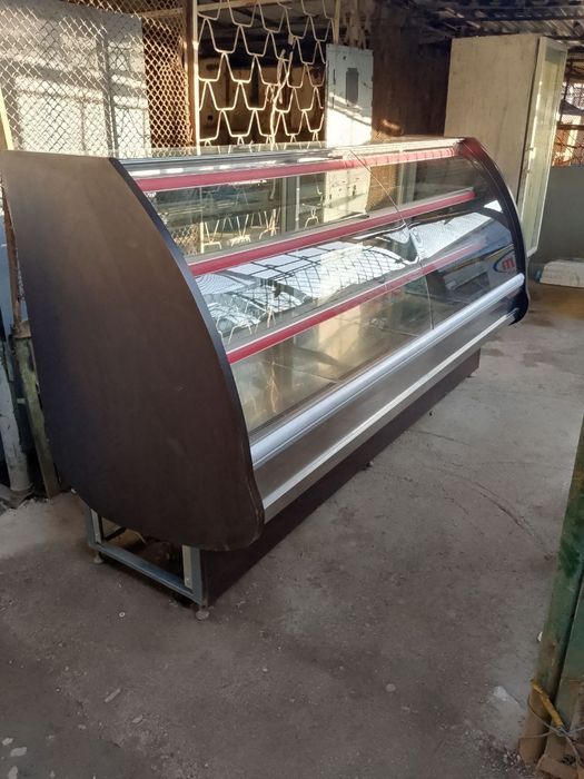 Vetirena xolodilnek sotladi