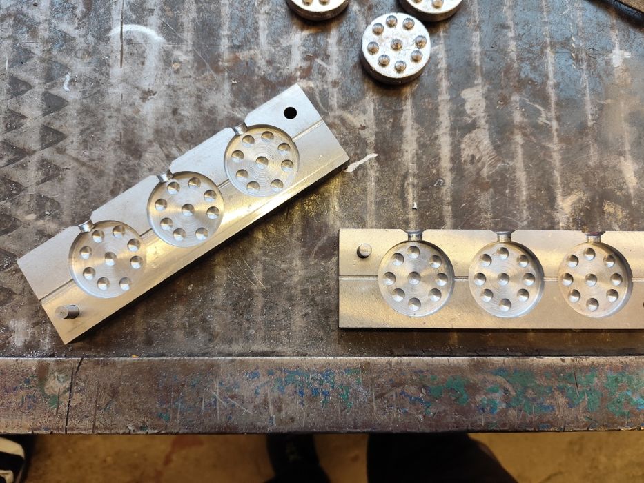 Калъп за риболовно олово