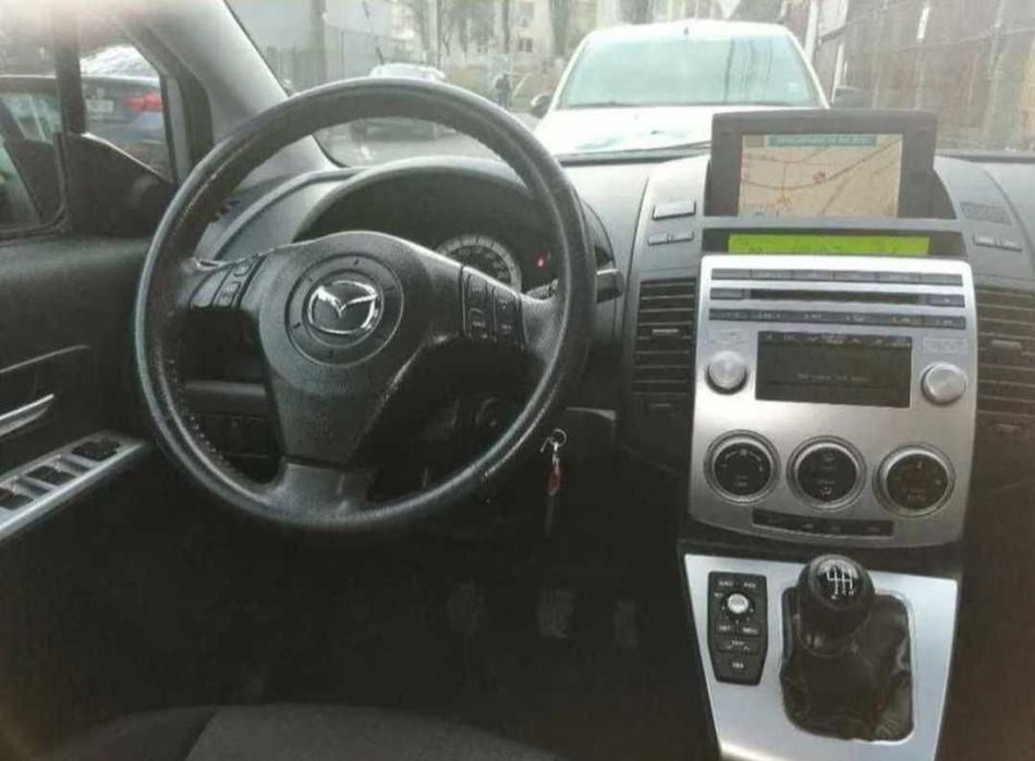 Mazda 5, cu 7 locuri cu 143 CP diesel