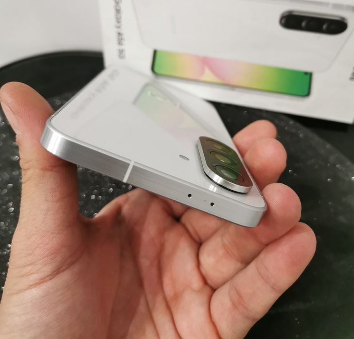 Samsung  A56-като нов!