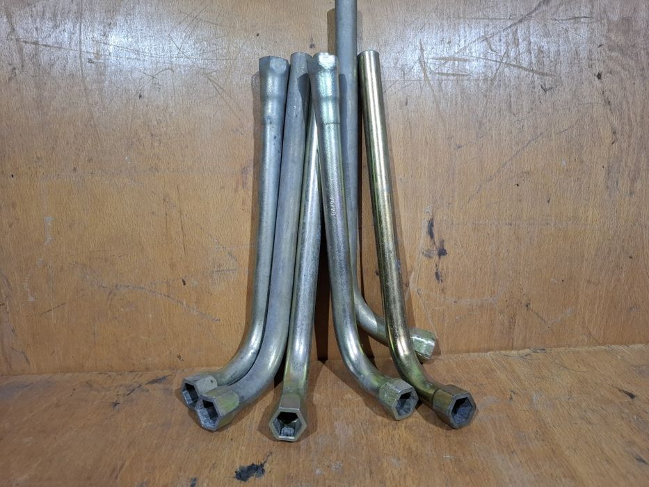 Домкрат на VW Гольф3, Пассат Б3