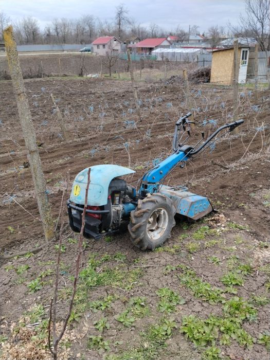 Vând motocultor BCS in perfectă stare de funcționare