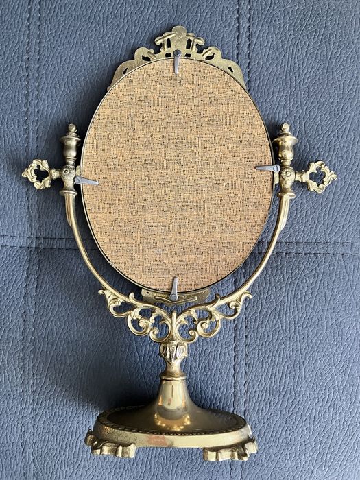 Месингово огледало