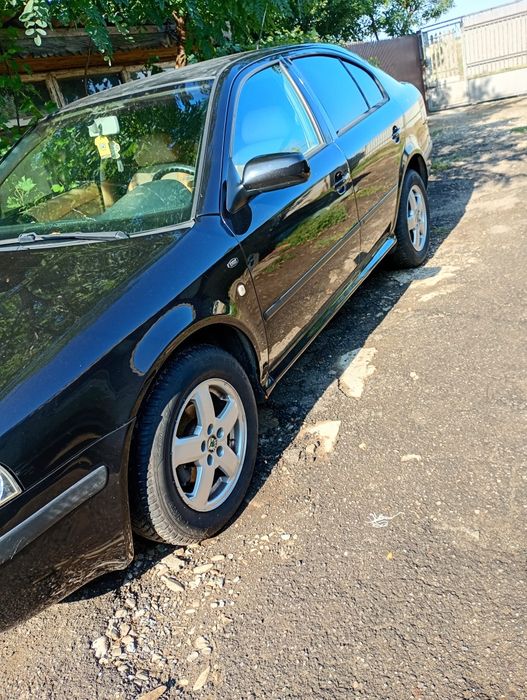 SKODA Octavia 2001 — imagine 5