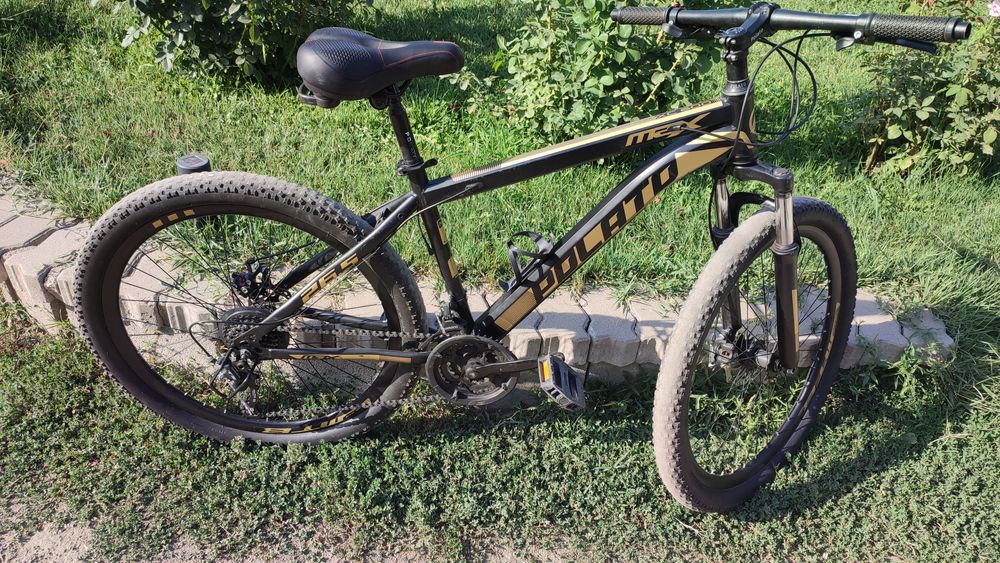 Продаю  велик Polato