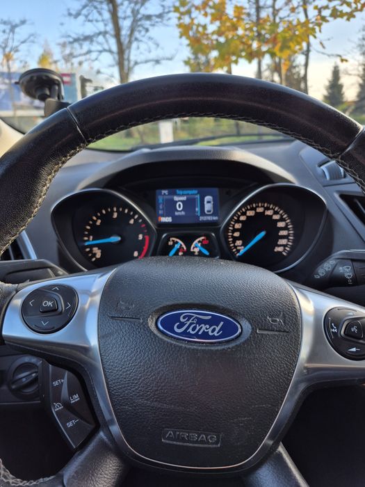Vand Ford kuga 2015