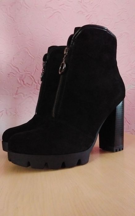 Сапожки новые, сапоги