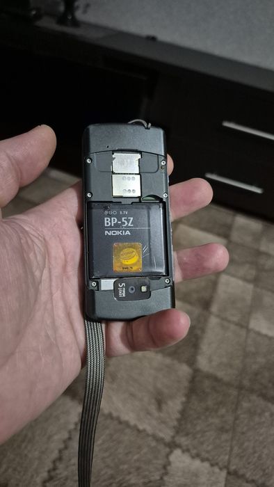 Нокия 700 black б/у