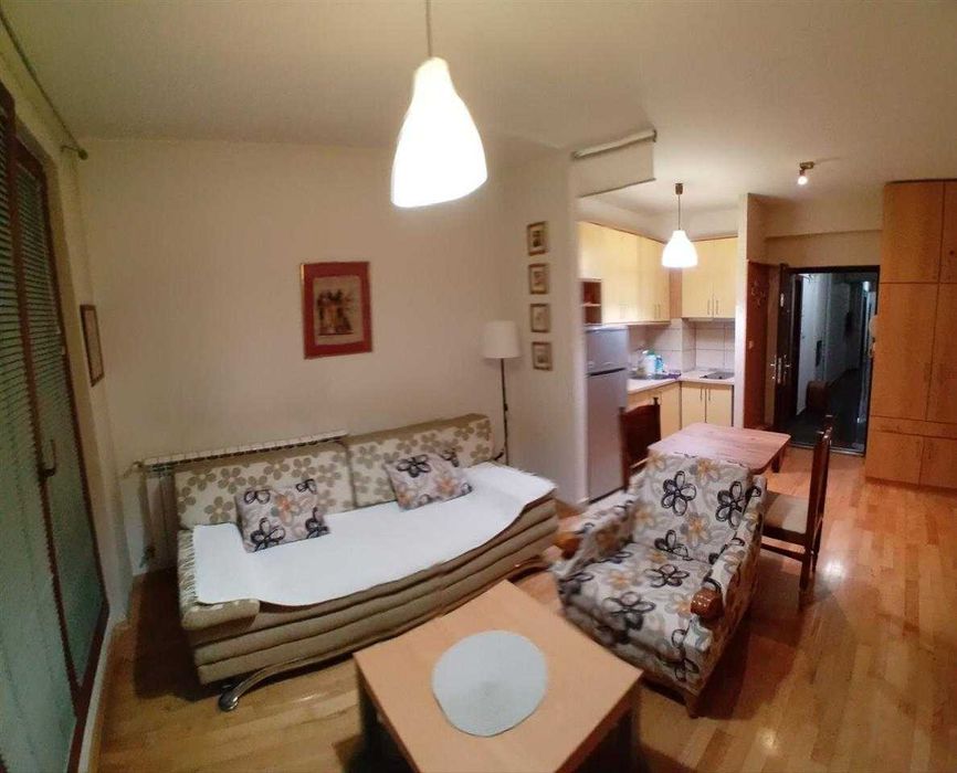 Дава се под наем Двустаен апартамент в Пловдив, Въстанически - 64 кв.м за 300.9 € - Снимка #1