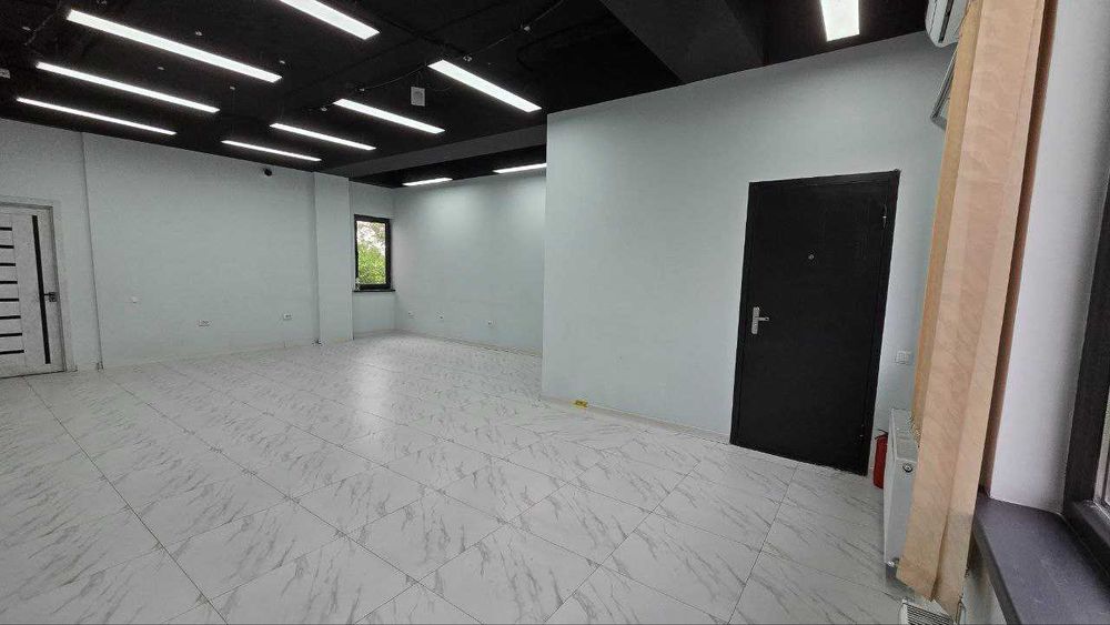 Сдается офисное помещение в бизнес центре на 2 и 3 этаже