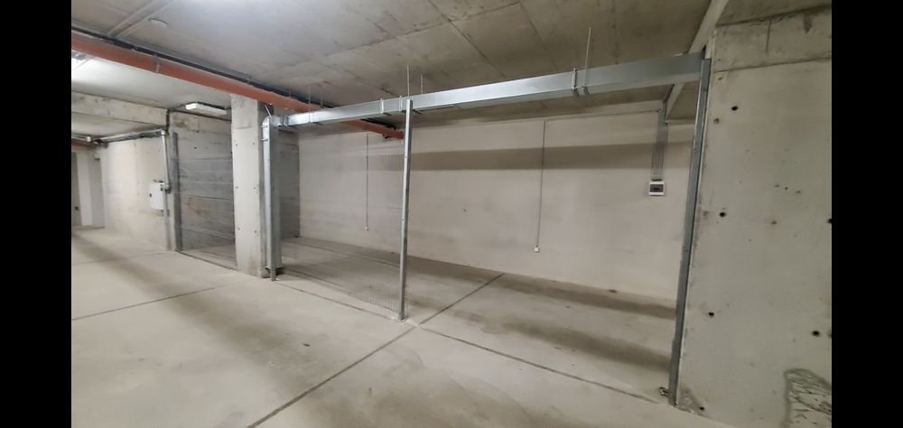 Дава се под наем Гараж / Паркомясто в София, Център - 32 кв.м за 149.43 € - Снимка #4